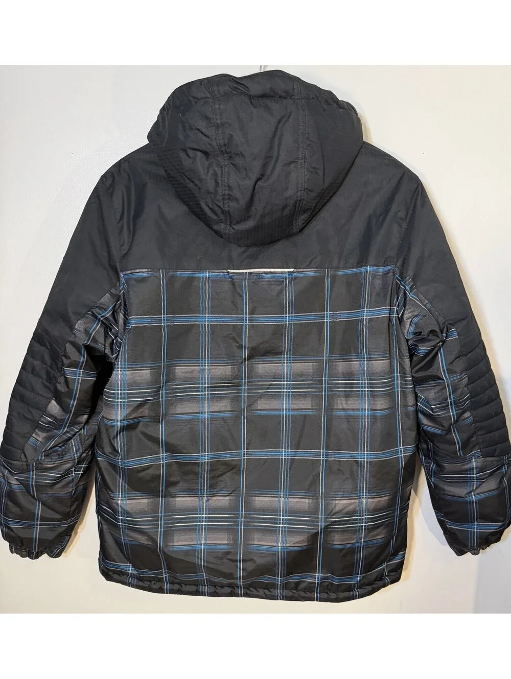 ZeroXposure Boys XL 18/20 Winter Ski Jacket Insulated Heavy Coat EUC Black Plaid
